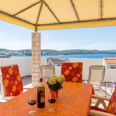 Apartmani Zana Okrug Gornji Esterno foto