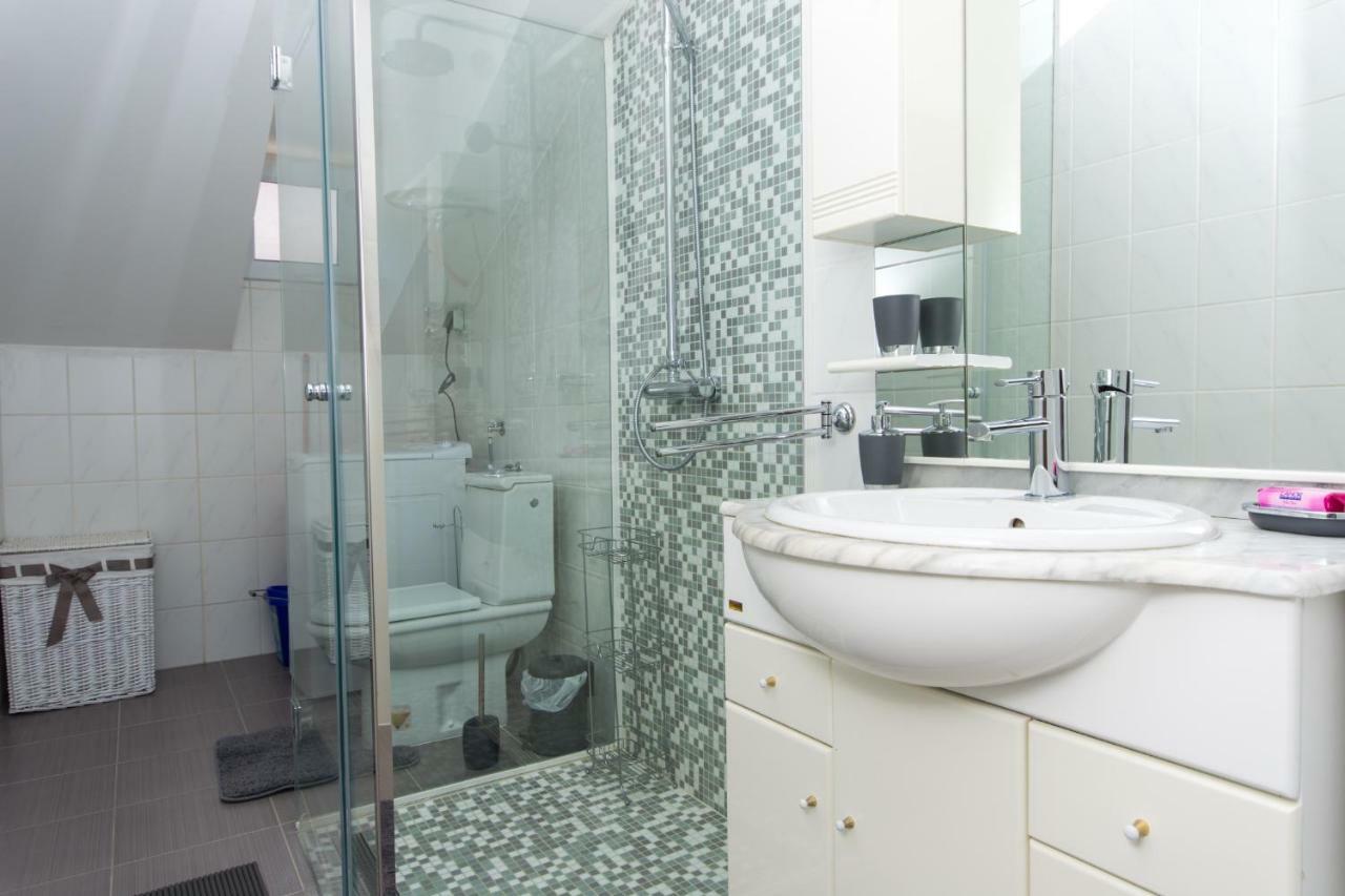 Apartmani Zana Okrug Gornji Esterno foto